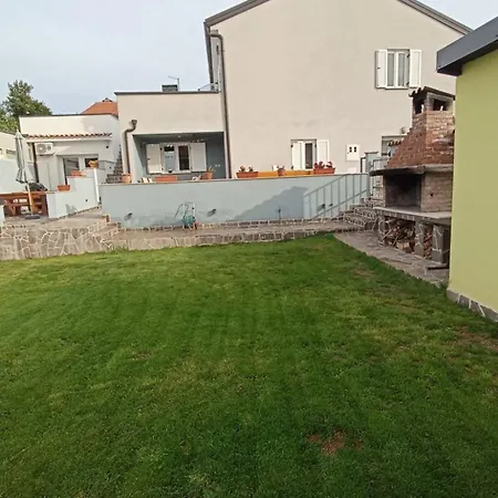 Hoehlenmensch 2 Apartment